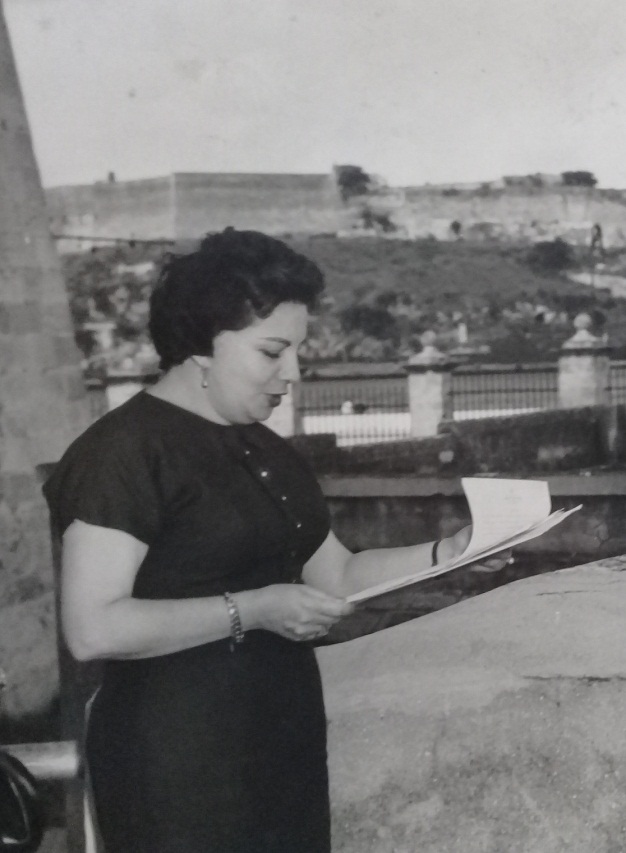 Foto de Lilia Castro de Morales, bibliotecaria y primera mujer directora de la Biblioteca Nacional.